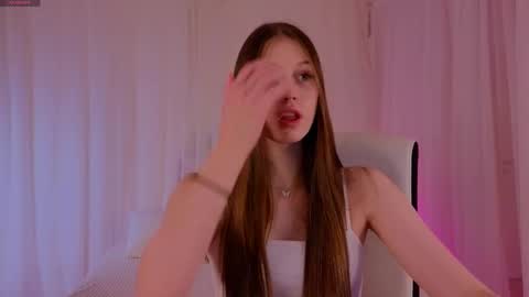 Molly online show from October 12, 9:39 pm