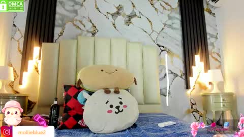 Hey Guys  Im Mollie online show from September 27, 2:02 pm