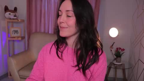   MOLLY   online show from October 9, 6:12 pm