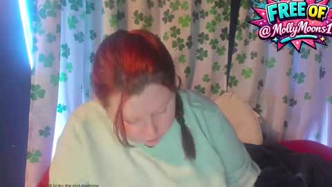 molly_moons online show from March 15, 3:08 am