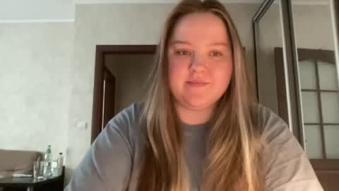 Alice online show from July 14, 3:38 pm