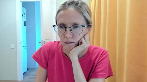 AngelMomm online show from September 21, 7:51 am