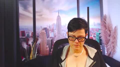 MollySun Nina Randmann online show from October 23, 8:26 pm