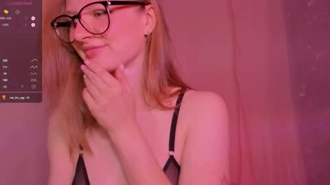 Snapshot of mollytucker chatting on October 15, 4:31 pm mollytucker online show from October 15, 4:31 pm