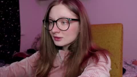 Snapshot of mollytucker chatting on February 23, 2:07 pm mollytucker online show from February 23, 2:07 pm