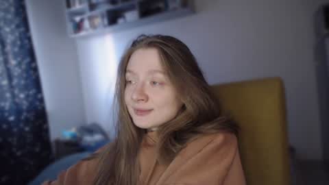 Snapshot of mollytucker chatting on January 12, 10:45 am mollytucker online show from January 12, 10:45 am