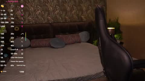 mollyymayy online show from June 19, 11:41 pm