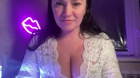 Rihanna online show from January 7, 4:32 pm