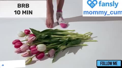 Snapshot of mommy_cum chatting on January 30, 2:16 am Mommy online show from January 30, 2:16 am