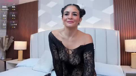 Snapshot of mommy_naughty_ chatting on September 17, 11:30 am Letty Smith online show from September 17, 11:30 am
