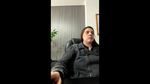 Mona online show from September 30, 4:45 pm