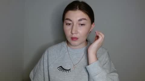 sweet girl and shine body online show from March 23, 7:31 pm