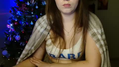 sweet girl and shine body online show from December 4, 12:29 pm