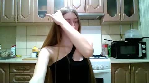 Monica online show from February 26, 9:03 pm