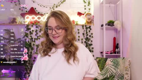 monicaasis online show from April 8, 6:10 pm