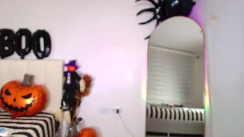 Kiim online show from October 31, 11:14 am