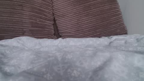 Snapshot of monicaroberts___ chatting on October 19, 5:20 am monicaroberts___ online show from October 19, 5:20 am