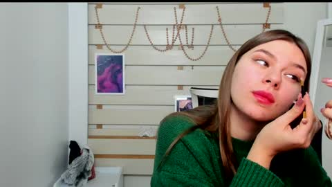 Monika online show from February 4, 7:55 pm