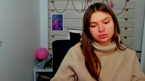 Monika online show from February 12, 7:35 pm