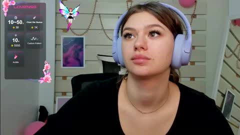 Monika online show from March 5, 1:50 pm