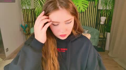 Moon  Bunny online show from March 29, 12:15 pm