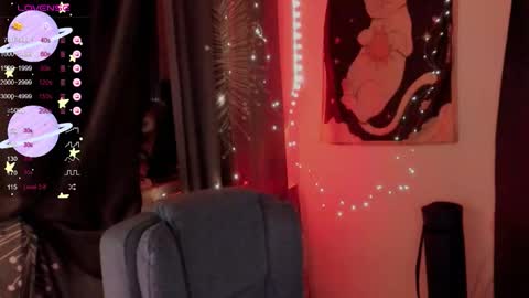 Snapshot of moon__girl chatting on September 21, 7:12 pm Roxy online show from September 21, 7:12 pm