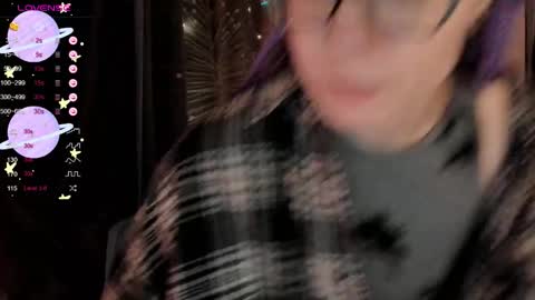 Snapshot of moon__girl chatting on October 11, 6:43 pm Roxy online show from October 11, 6:43 pm