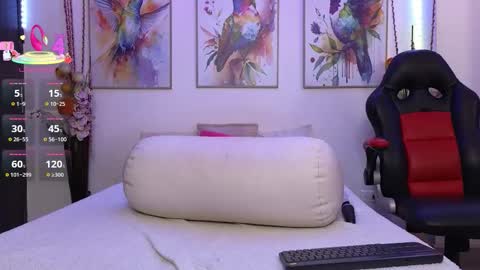 Moon online show from March 17, 8:13 pm