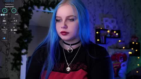 Emilia online show from December 28, 10:47 am