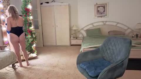 Jane online show from November 29, 5:22 am