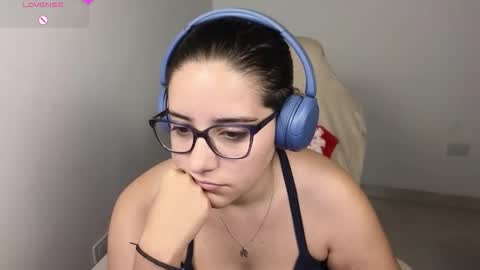 Moon Woman online show from December 14, 4:18 am