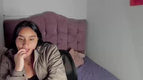 Snapshot of morena_rodriguez_9 chatting on October 15, 11:07 pm morena_rodriguez_9 online show from October 15, 11:07 pm