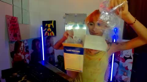 Snapshot of morgaan_19 chatting on October 25, 2:25 pm Megaan Castillo online show from October 25, 2:25 pm