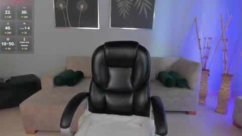 Morgan Hicks online show from November 21, 7:38 pm