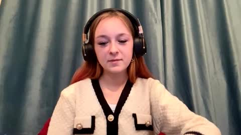 Jenny online show from October 26, 2:34 pm