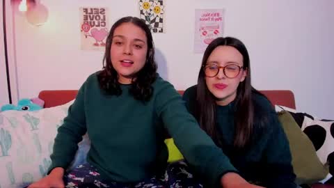 Laura online show from April 24, 4:59 am