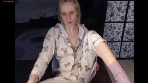 Sasha online show from February 8, 6:22 am