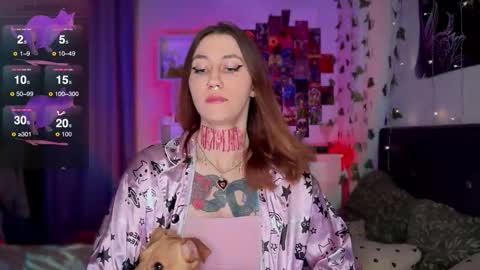 Dita online show from November 25, 2:25 am