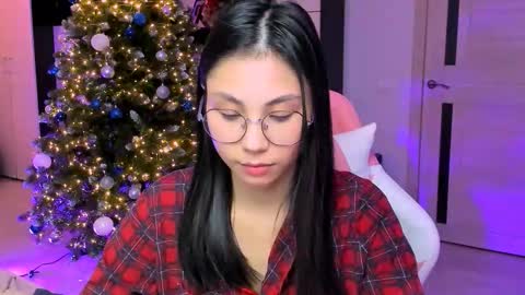 ms_emily_ online show from December 21, 8:46 pm
