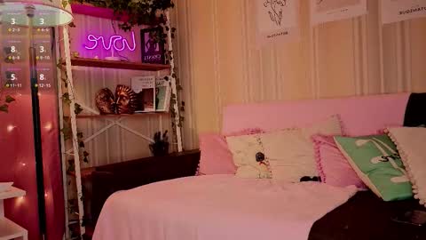 Snapshot of ms_evasweet chatting on October 12, 1:46 pm Eva 3 online show from October 12, 1:46 pm