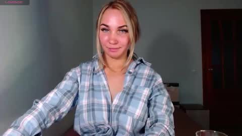        online show from December 6, 11:54 am