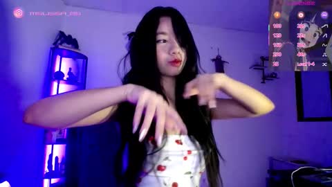 Snapshot of ms_lissa chatting on October 23, 12:49 am MISS LISSA online show from October 23, 12:49 am