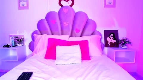 Ms zozi  online show from February 22, 2:29 pm