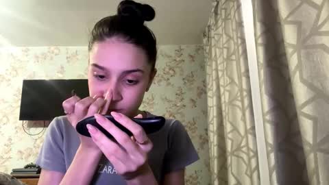 May online show from February 5, 7:00 am