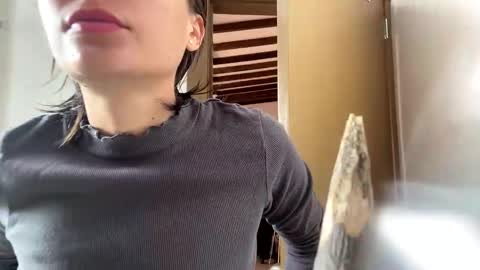   online show from December 22, 8:58 pm