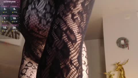 Hannah  welcome  online show from December 29, 1:49 pm