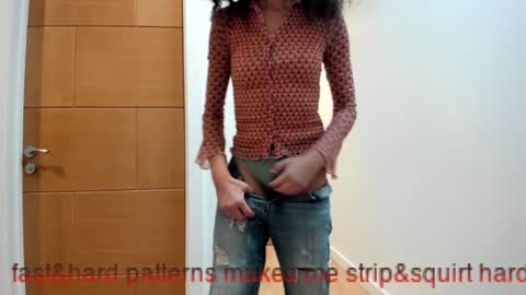 Jasmine online show from December 1, 11:14 am