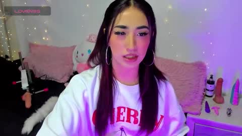    online show from November 10, 4:51 am