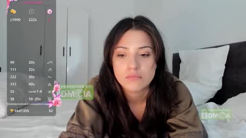 Snapshot of mymelisa chatting on October 22, 1:38 pm hey its Mel online show from October 22, 1:38 pm