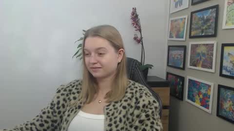 Erica online show from November 29, 10:52 am